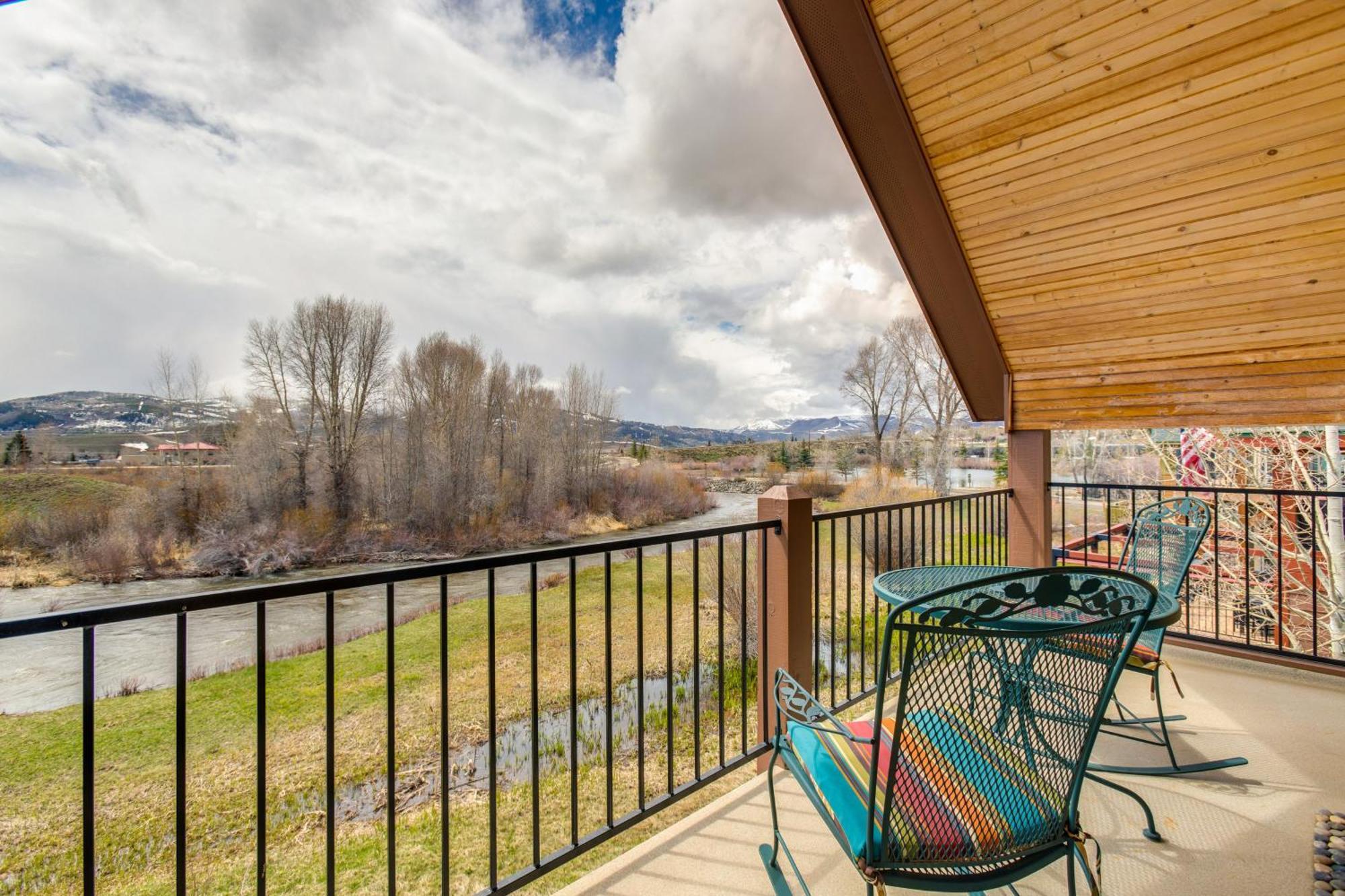 Riverfront Cabin About 4 Mi To Granby Ranch! المظهر الخارجي الصورة